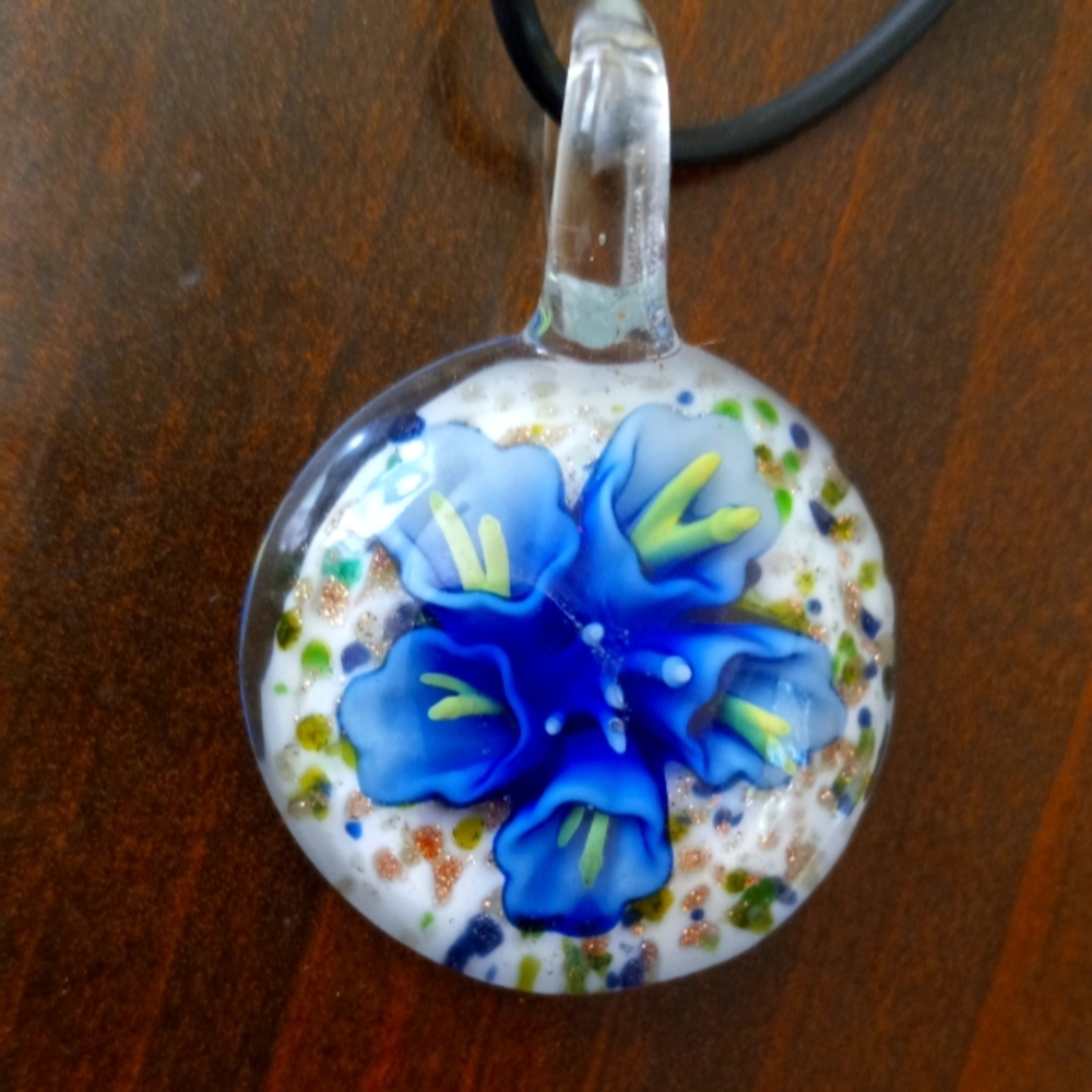 Murano Circle glass necklace